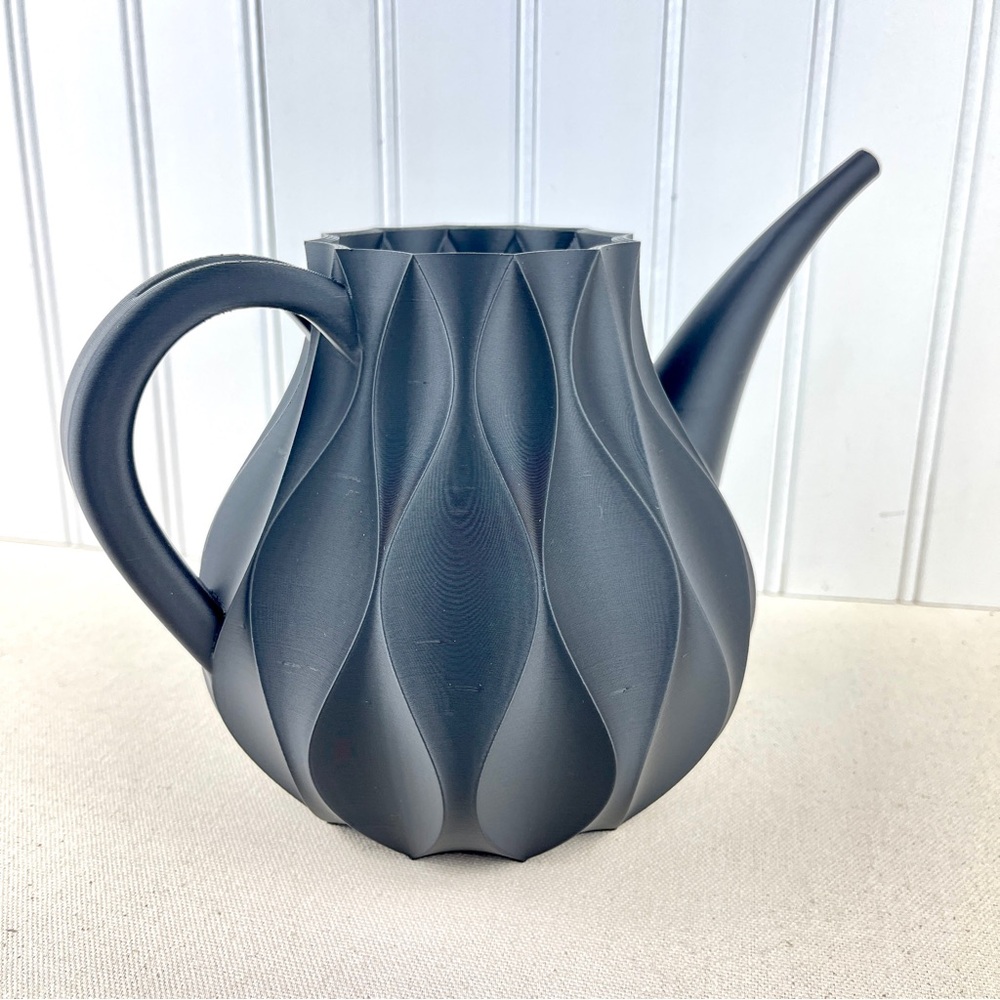 Indoor Watering Can, Abyssal Watering Can, Modern Watering Can - Picture 2 of 9